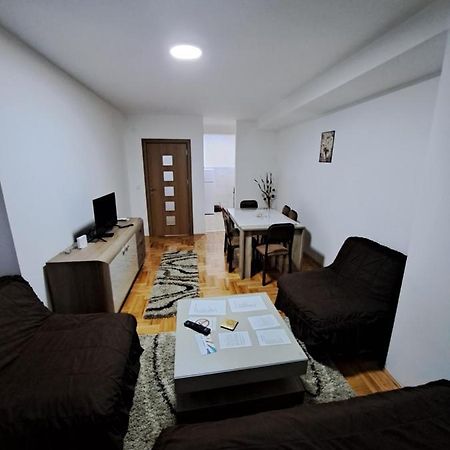Apartman Vranje Luaran gambar