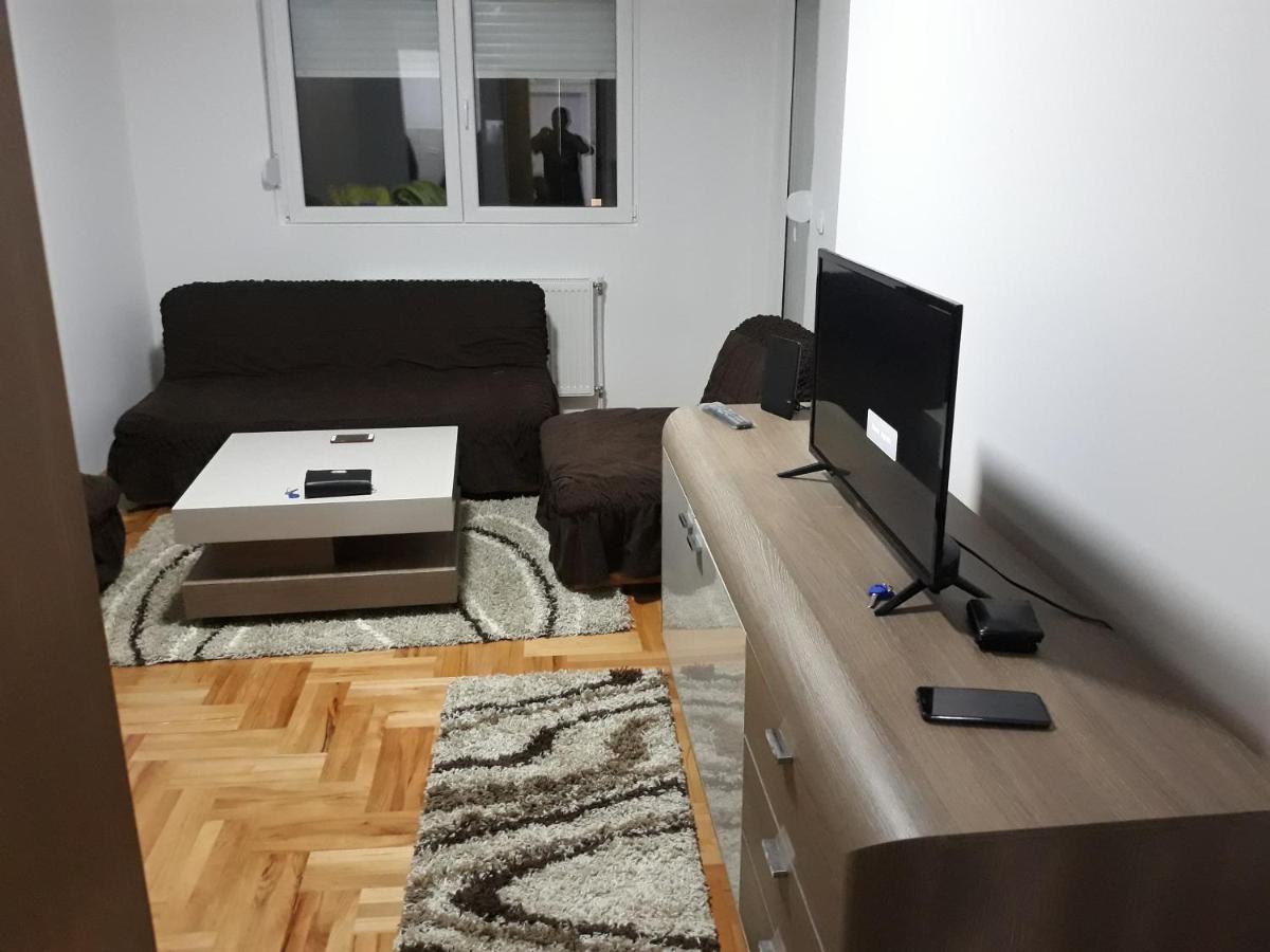 Apartman Vranje Luaran gambar