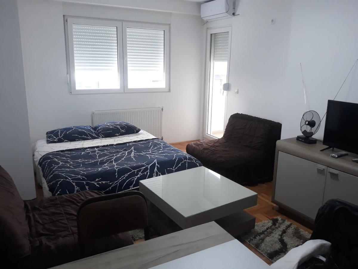 Apartman Vranje Luaran gambar