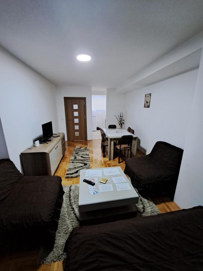 Apartman Vranje Luaran gambar